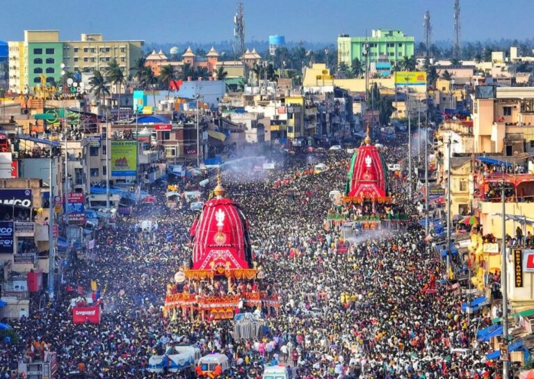 Sorry ladies, Puri’s Jaga Akhadas are strictly for ‘men only’: offbeat at Jagannath Rath Yatra